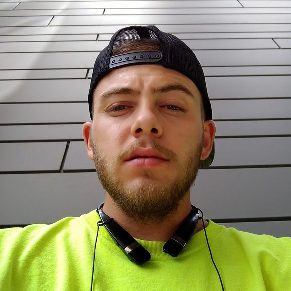 Meet your Posher, Brandon - Picture 1 of 1